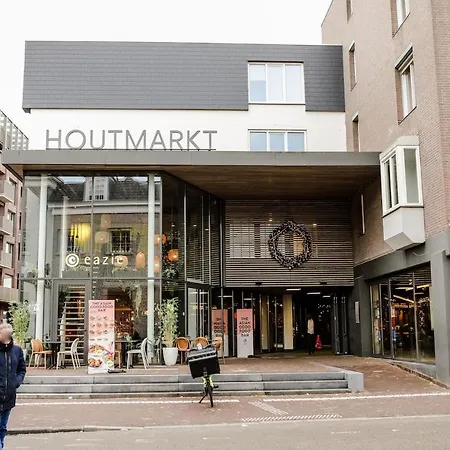Vakantiehuis Vakantiehuis Bos en Natuur, nabij Breda VP069 *