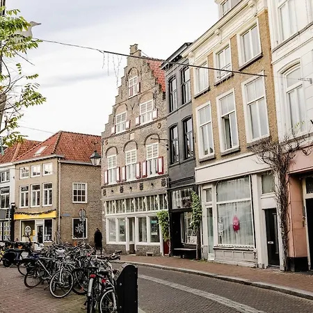 Vakantiehuis Bos en Natuur, nabij Breda VP069
